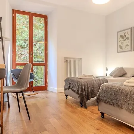Blue Luxury Apt#3 كومو