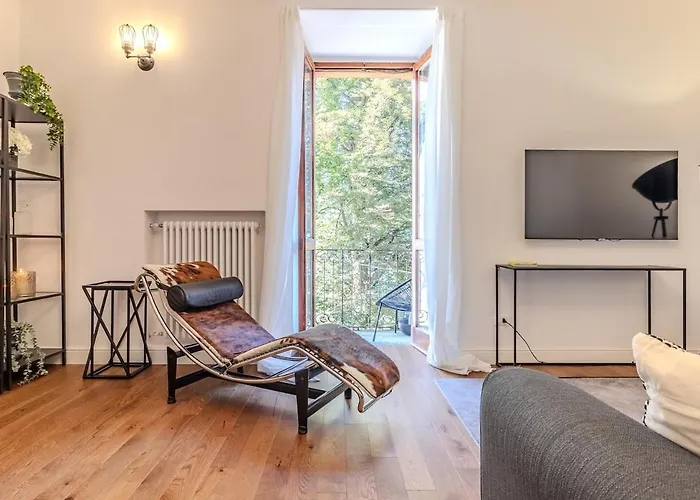 Blue Luxury Apt#3 * 科莫